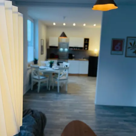 Huebsche Und Gemuetliche Mit 2 Zimmern *