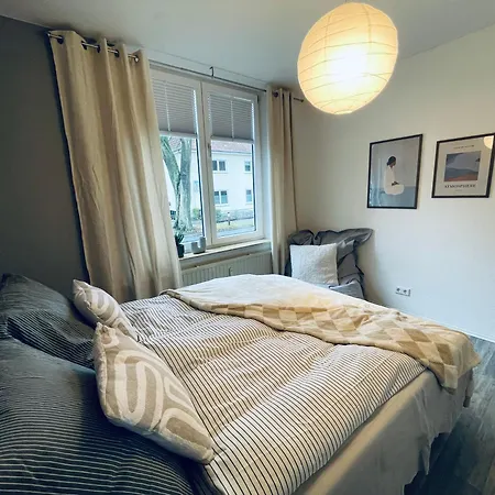 Διαμέρισμα Huebsche Und Gemuetliche Mit 2 Zimmern Βρέμη