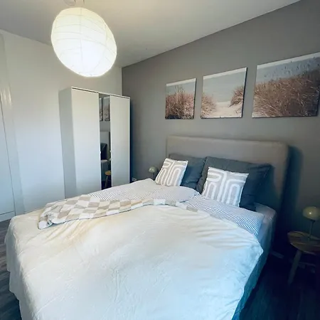 Huebsche Und Gemuetliche Mit 2 Zimmern * Bremen