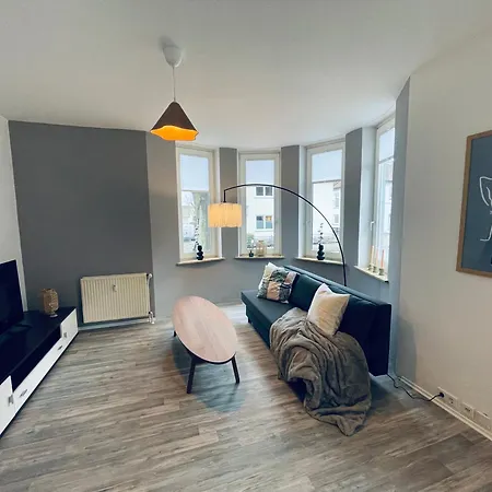 Huebsche Und Gemuetliche Mit 2 Zimmern