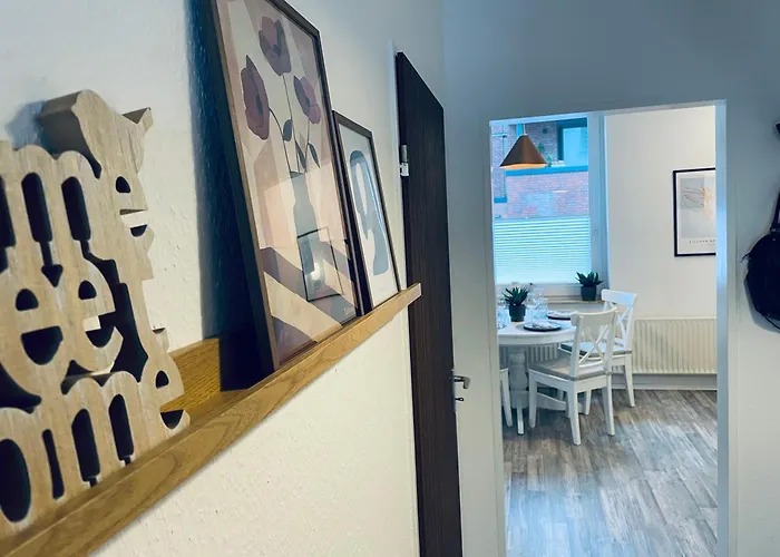 Huebsche Und Gemuetliche Mit 2 Zimmern 公寓