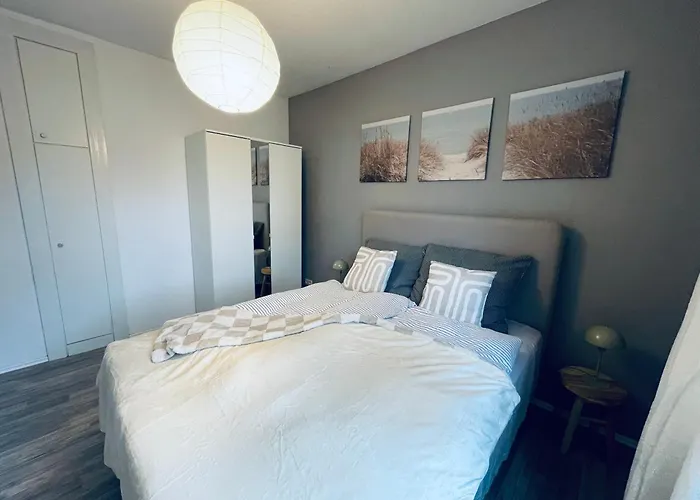 Huebsche Und Gemuetliche Mit 2 Zimmern * Bremen