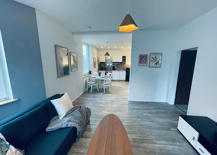 Apartment Huebsche Und Gemuetliche Mit 2 Zimmern *